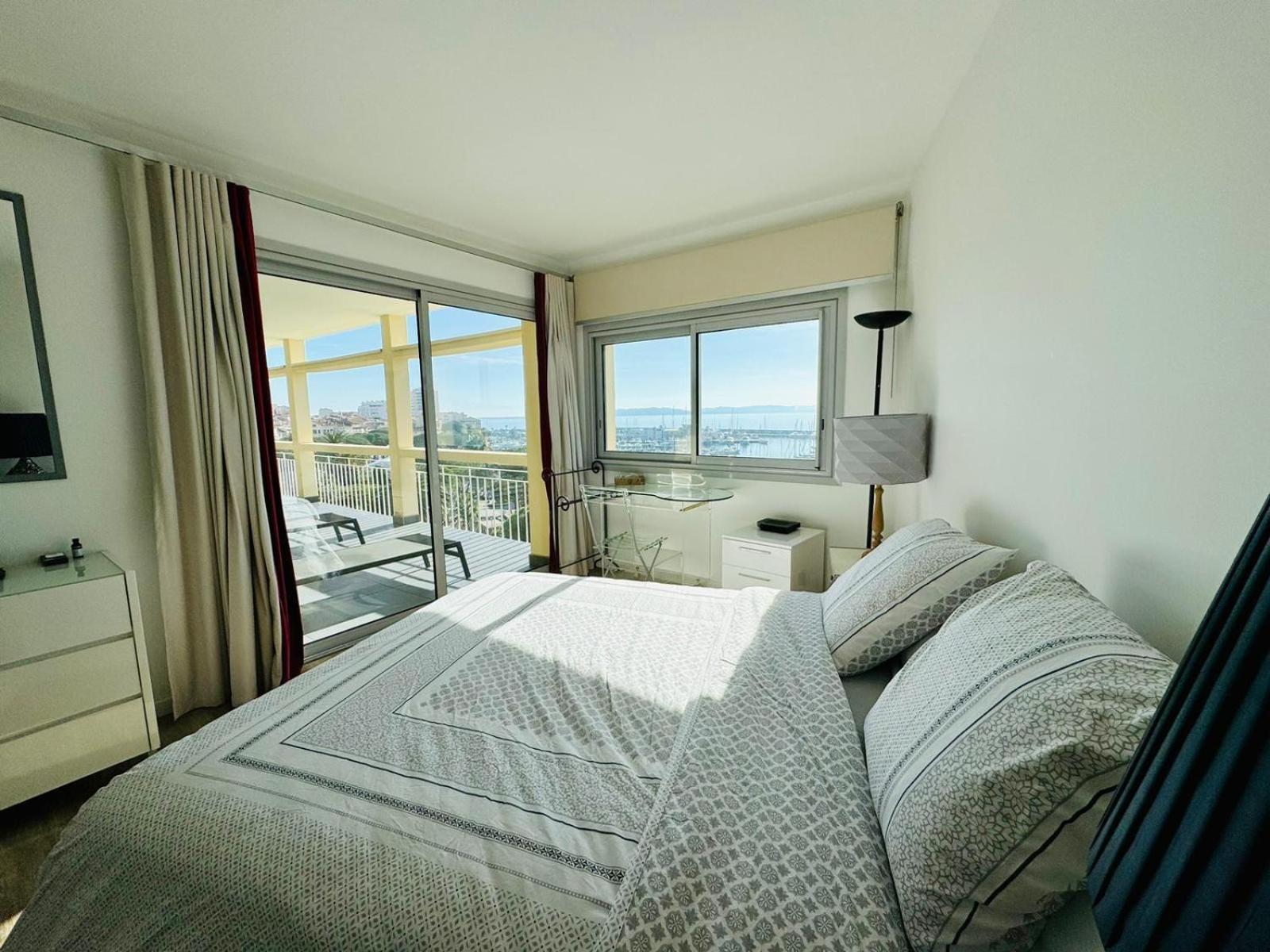 Grand Appartement - Central Beach - Residence De La Rose Sainte-Maxime Eksteriør billede